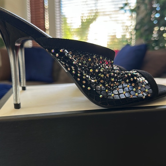 Black Bling Rhine Stone Fishnet Heel - Picture 5 of 8